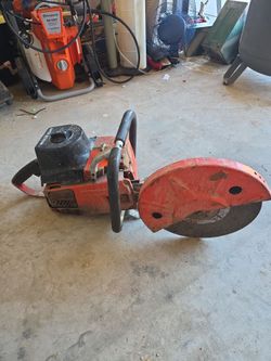 Concrete saw