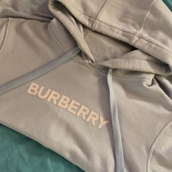 Burberry hoodie 