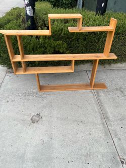 Trinket shelf large