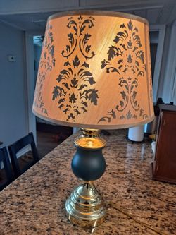 Table lamp
