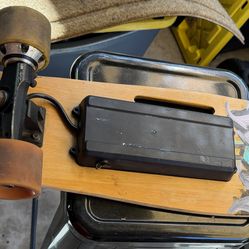 Electric Skateboard Cruiser w/ Battery – Untested