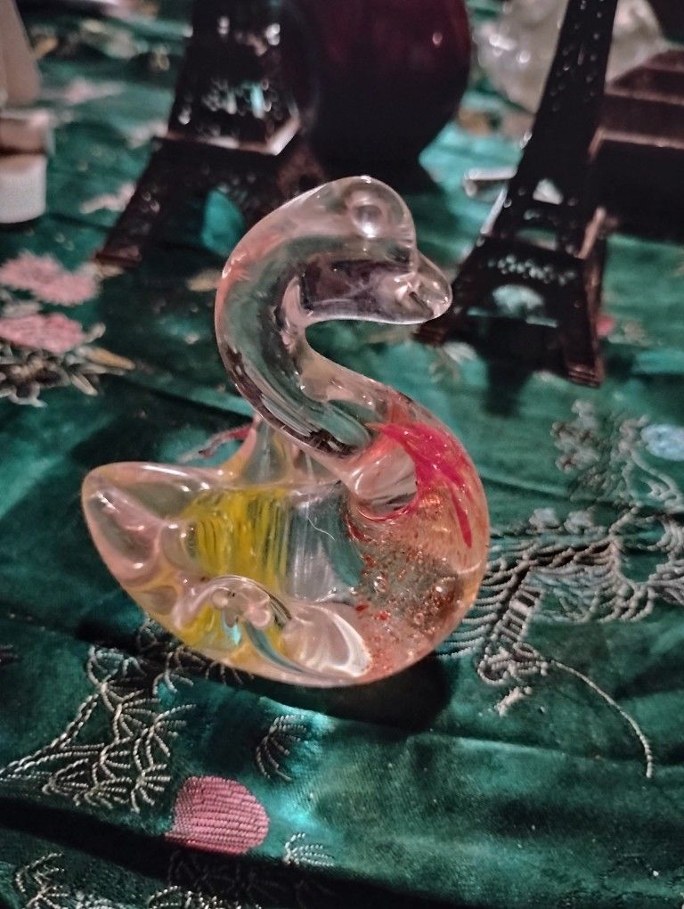vintage Swan paper weight