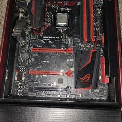 Asus Hero Vii Motherboard W/ I7 4790k, 16gb Ddr3 And Corsair Liquid Cooler 