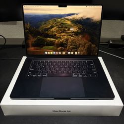 MacBook Air M3 15inch - 8GB Memory - 256GB Hard drive