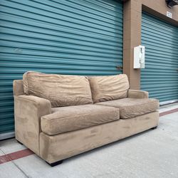 Contemporary Beige Microsuede 3-Seater Sofa •FREE DELIVERY•