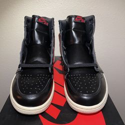 Nike Jordan 1 Retro Defiant Couture Sz 10.5