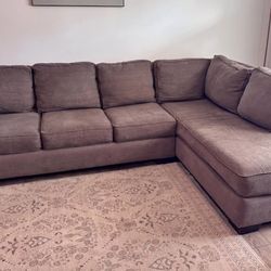 Sectional Couch 
