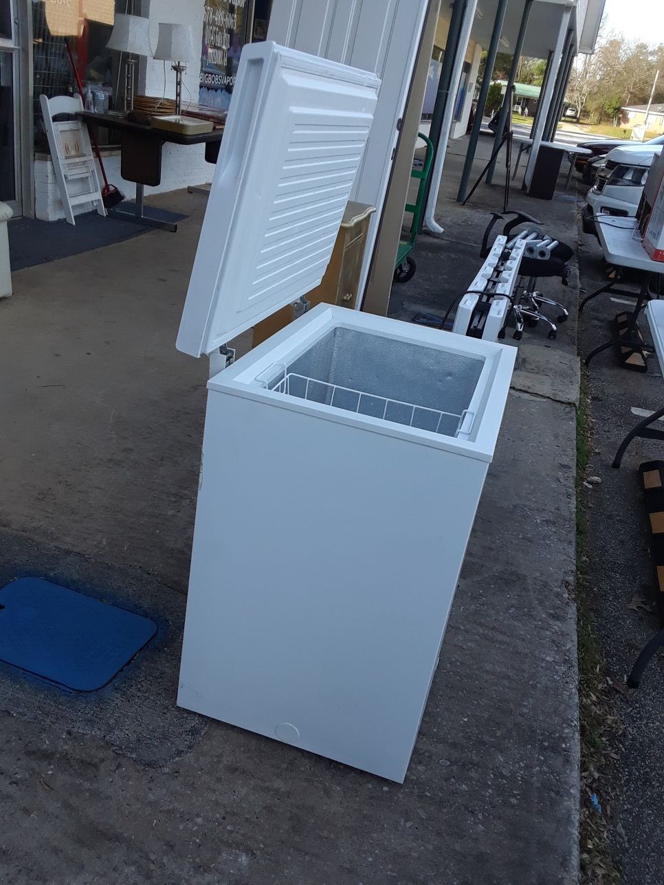 Deep FREEZER for sale for $79.99