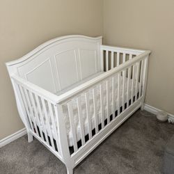 Baby crib