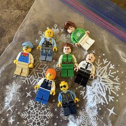 Lego mini figures and parts