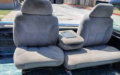 Chevrolet chevy gmc obs gray seats $450
Obs Taillights $50