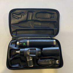Welch Allyn Otoscope And Ophthalmoscope  W Case