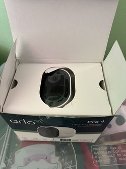 Arlo Pro 4