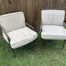 Set Of 2 Patio Chairs With Cushions