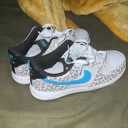 Nike Air Force 1 Snow leopards