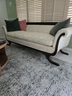 Antique-Style Settee Sofa with Dark Wood Frame