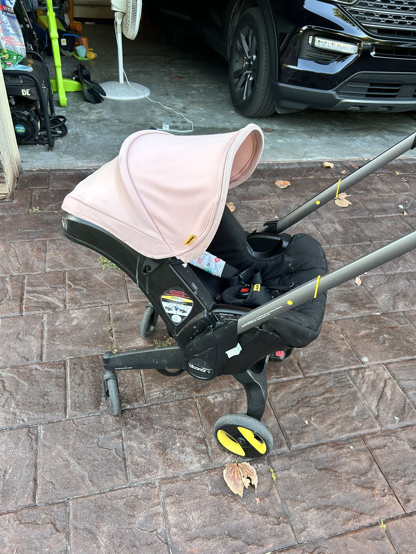 Doona Car seat, Stroller, Base, And Bag Attachment