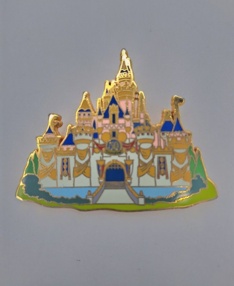 Disneyland Resort Happiest Homecoming on Earth Sleeping Beauty Castle Commemorative Lanyard Medal