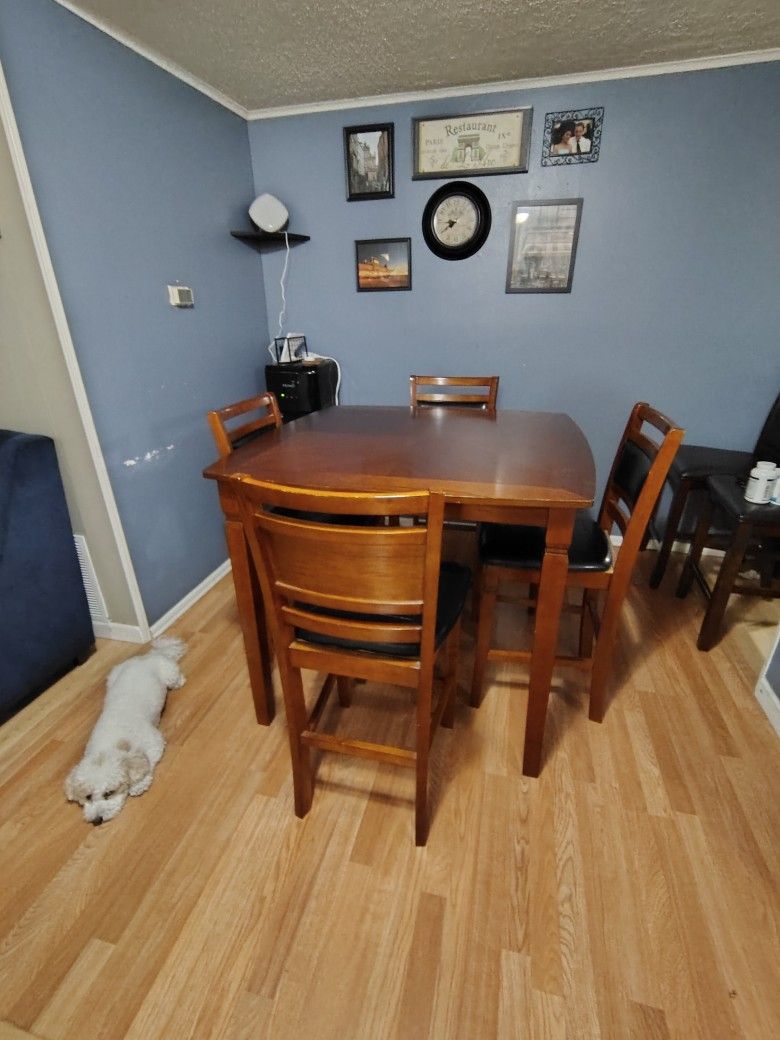 Tall Table And 4 Chairs Dining Set