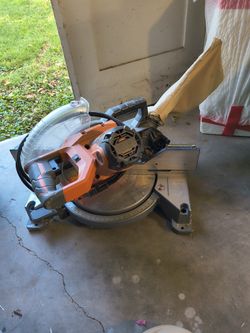 Ridgid Miter Saw 10" Blade