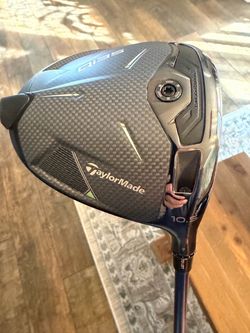New Taylormade Qi35 Driver 10.5* - Premium custom shaft