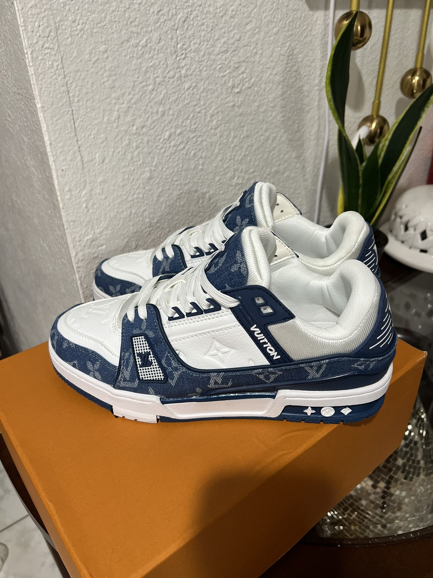 New Louis Vuitton Men’s Shoes.