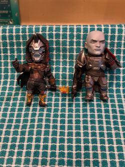 2017 Bungie Destiny 2 collectible 4” figures, Cayde-6 and Commander Zavala