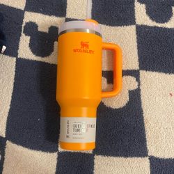 Stanley Cup 40 Oz Quencher Tumbler 