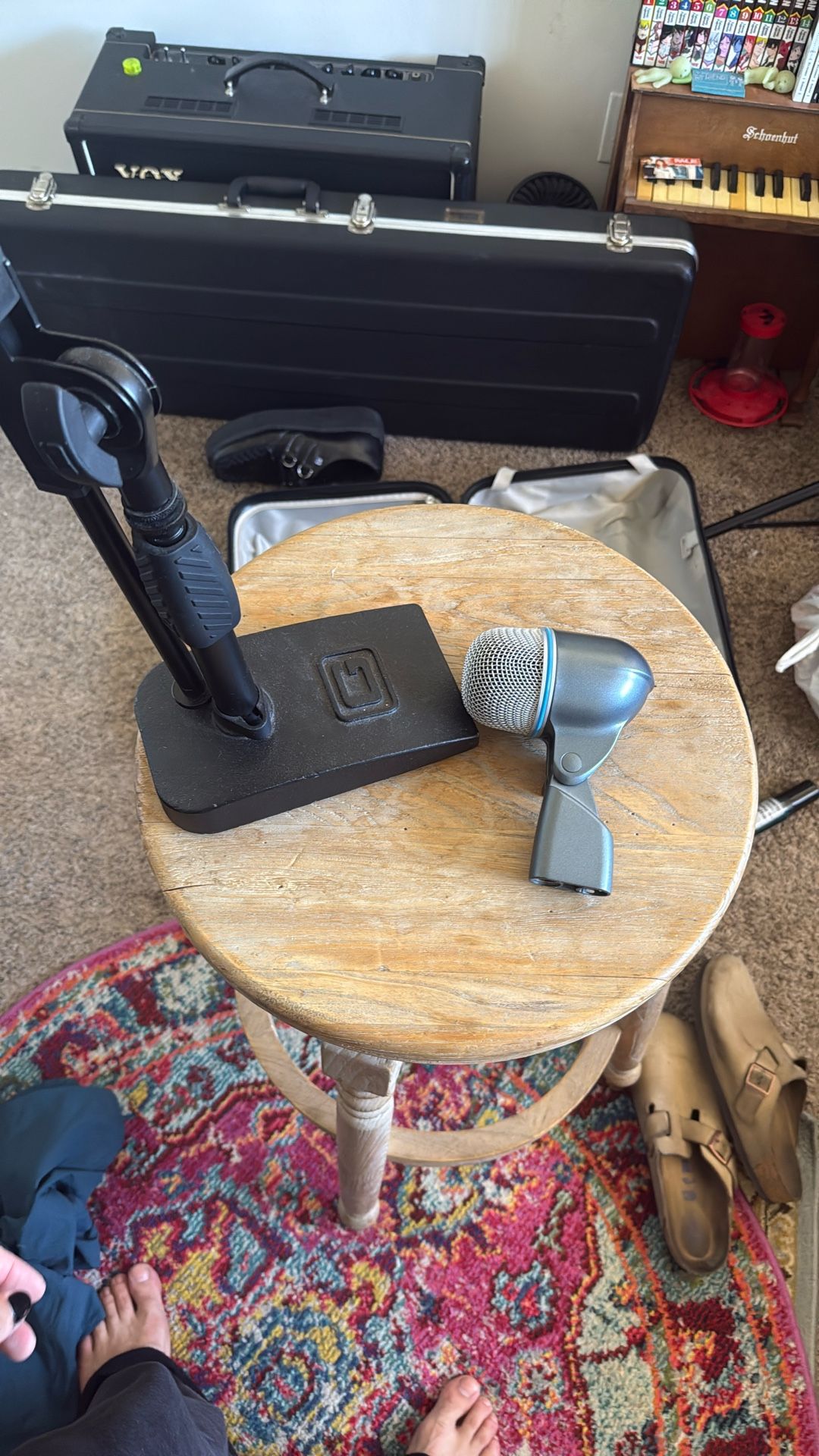 Shure Beta 52a W/ Stand Drum Mic