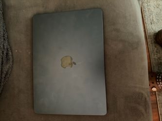 MacBook Air M2 13” 2022