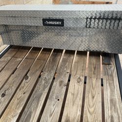 Full Size Tool Box Husky 