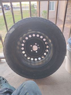 BF Goodrich rugged trail 245 - 65-r17 95% tread left great tire very low price comes with rim