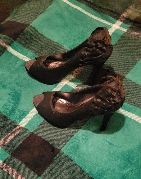 WOMENS WILD DIVA HEELS BLACK SIZE 7.5