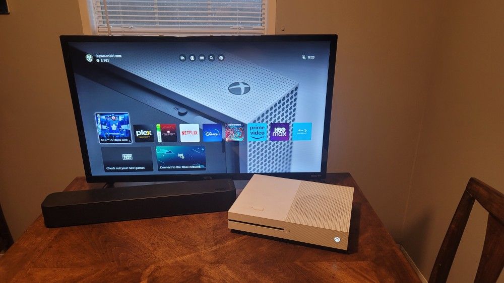 32" TV, Xbox One S, Sound bar