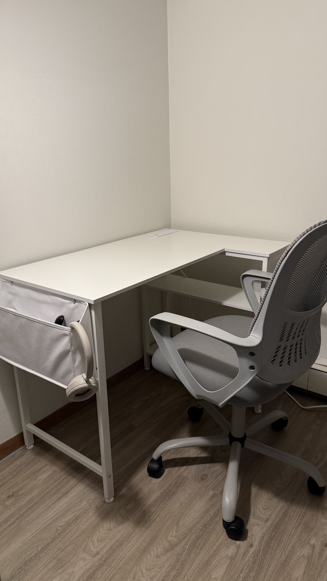 L-shaped White Desk With Power Outlet And Side Pocket