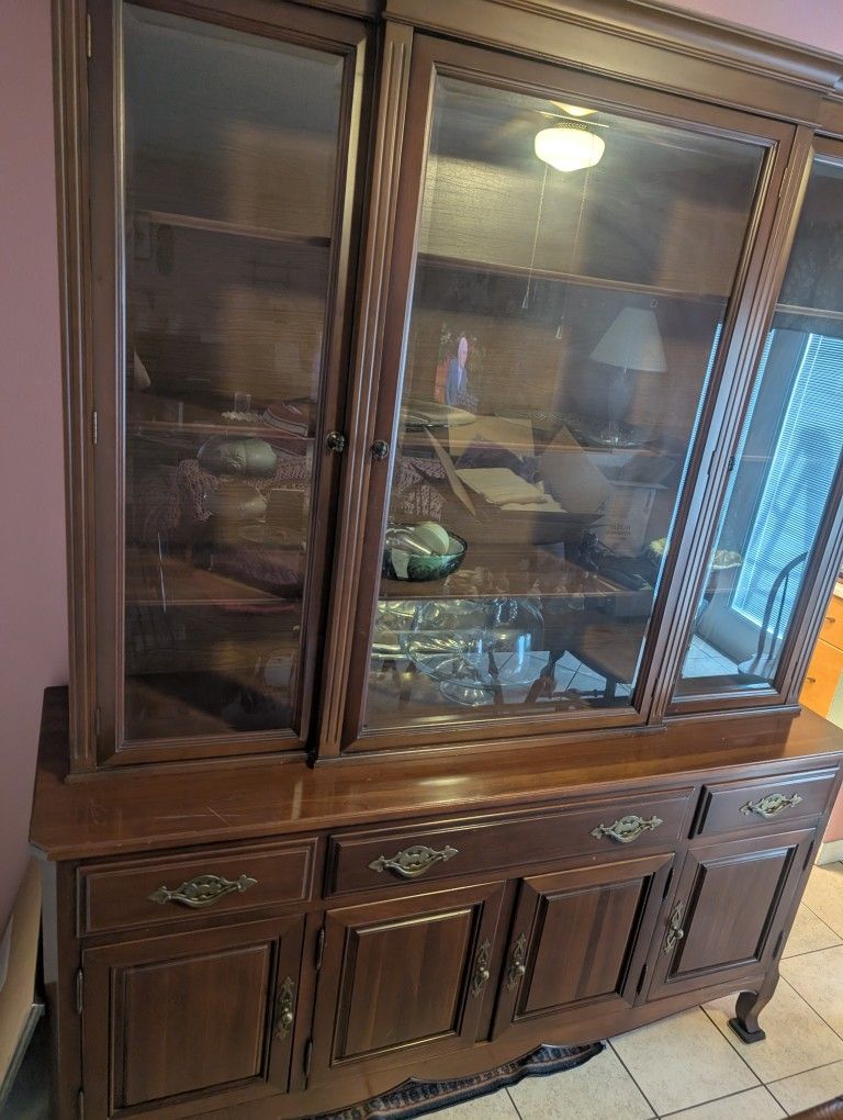 China Hutch