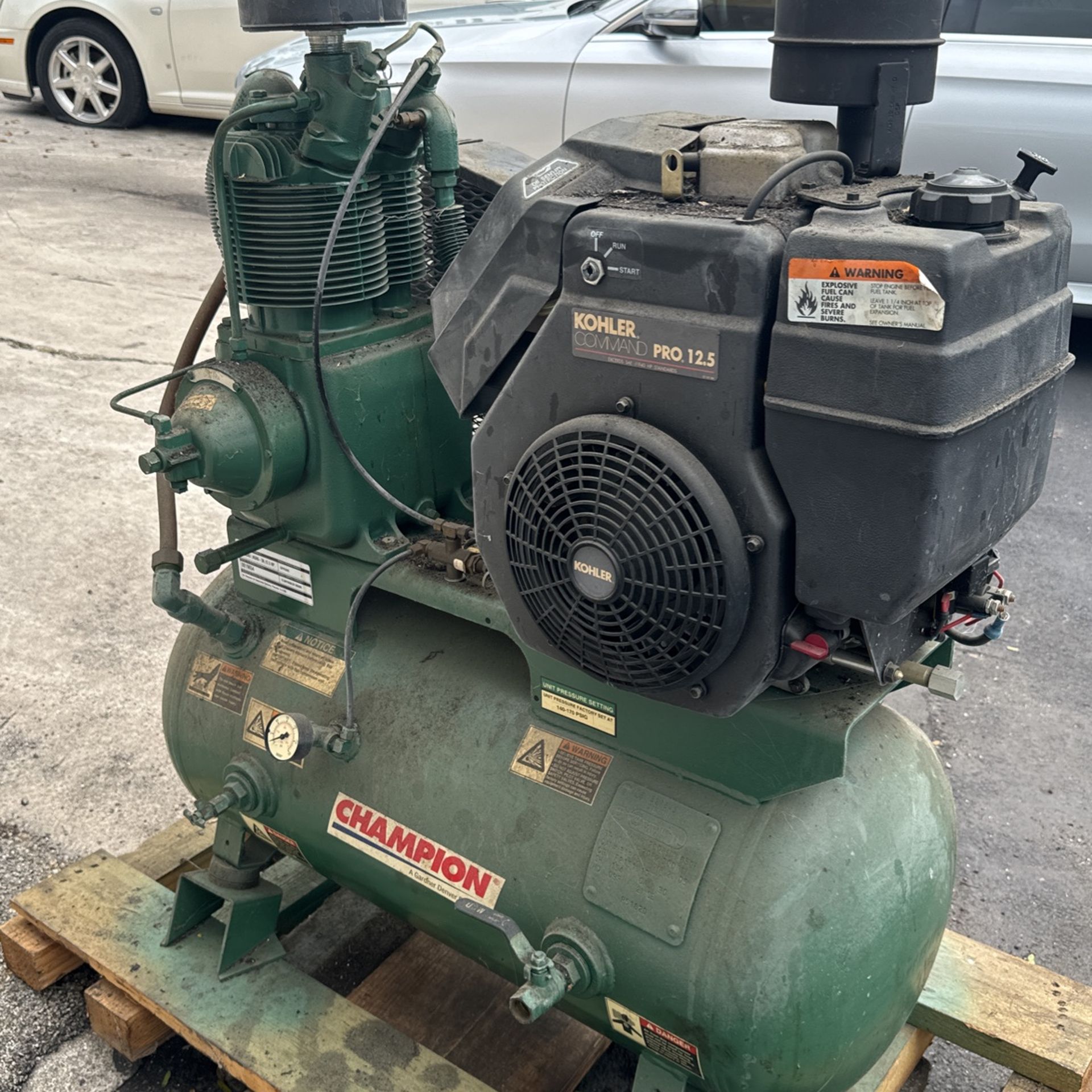 Gasoline Powered Air Compressor