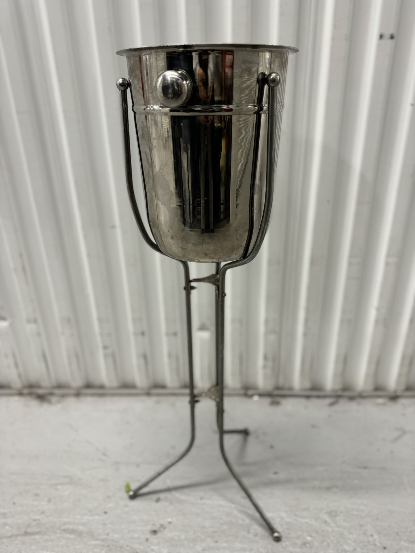 Bottle Stand