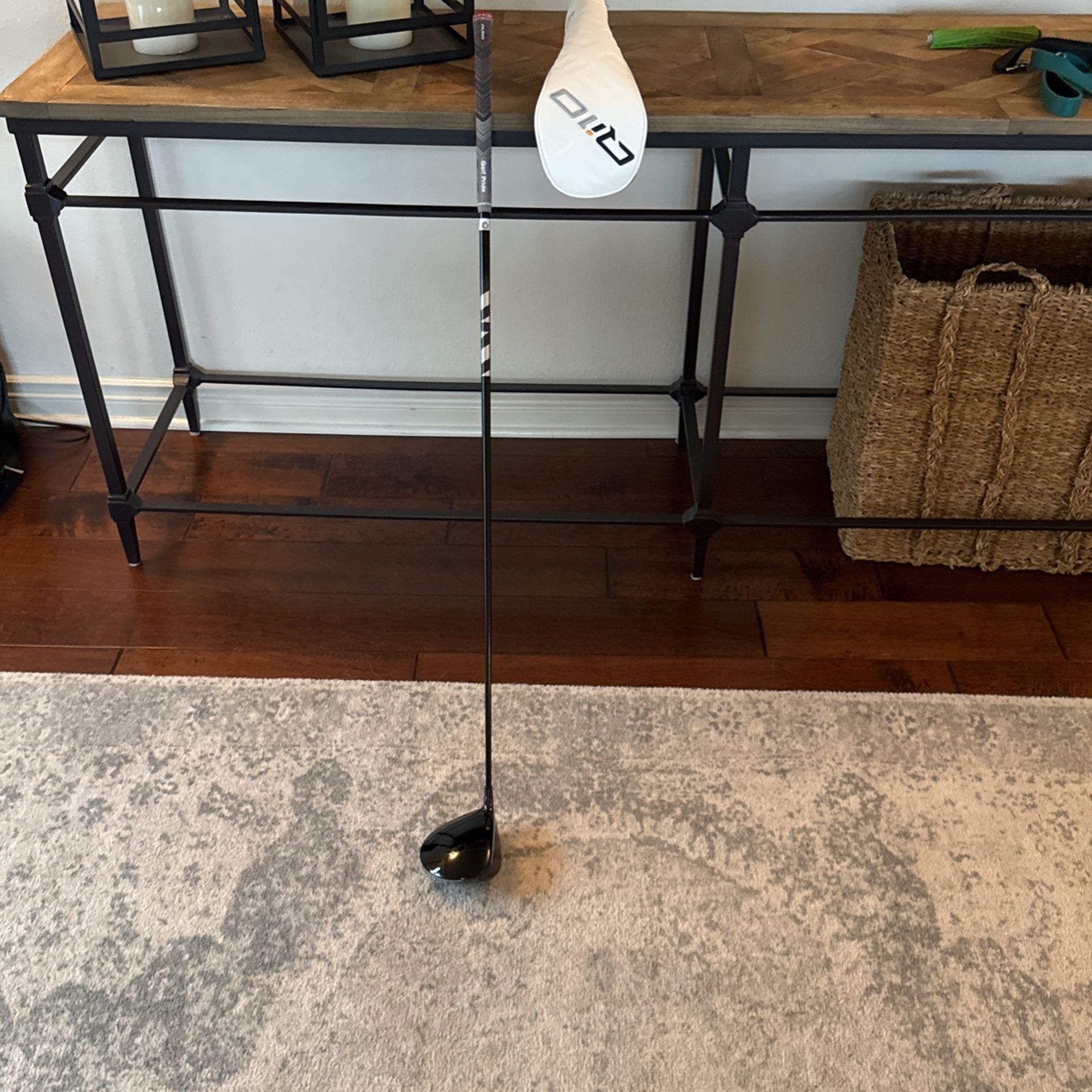 TaylorMade QI10 LS W/ Stiff Shaft 10.5 Degree w/ Ventus TR Black w/Velocore 6 Stiff