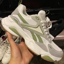 Reebok Olive $40 FIRM CASH ONLY 