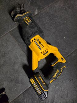Dewalt 20v sawzall