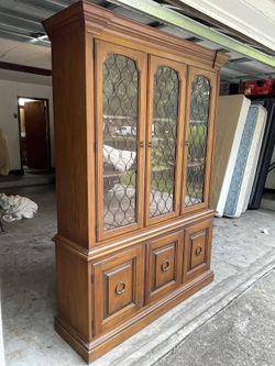 Drexel china on sale cabinet 1970