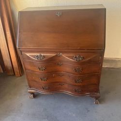 Vintage secretary desk/dresser