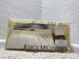 Jessica McClintock bag and perfume set This Jessica McClintock "