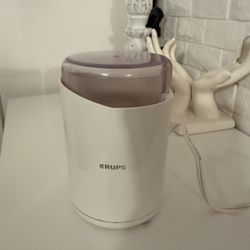 Coffee grinder 