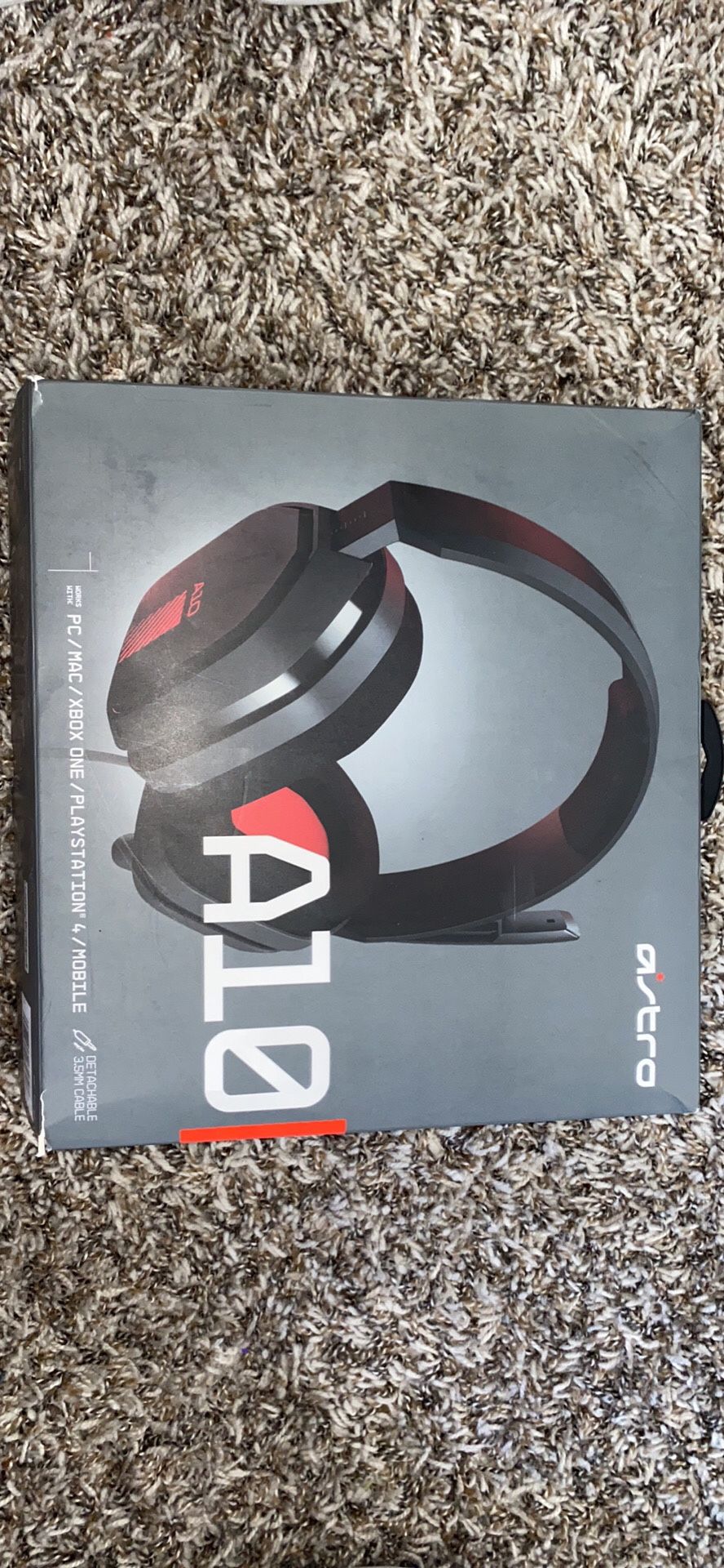 A10 headset ! Like new !