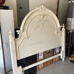 Queen/full Headboard