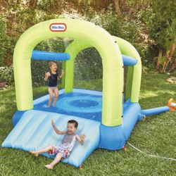 New Little Tikes Splash 'n Spray Indoor/Outdoor 2-in-1 Inflatable Bouncer