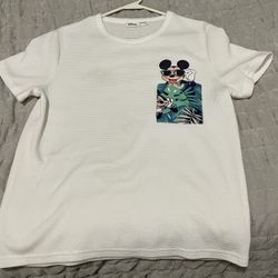 Disney Mickey and Friends tropical Pocket men’s medium shirt 