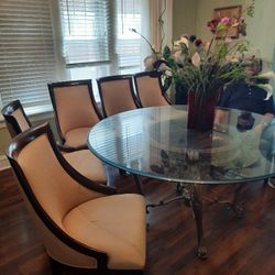 Flag Dining Room Table (58" Diameter) 